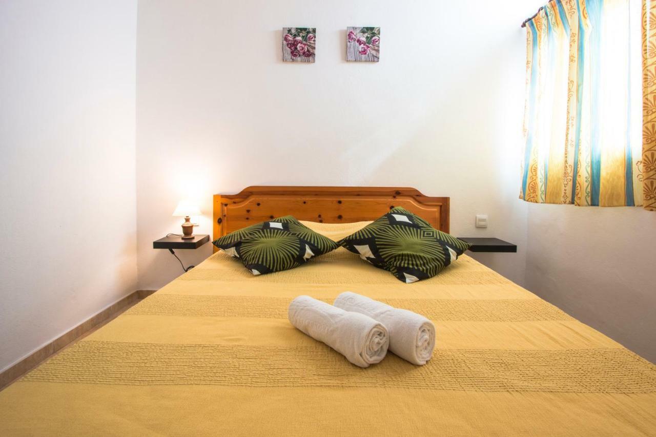 A Ensuite Apartment Con Zona De Patio Arrecife  Esterno foto